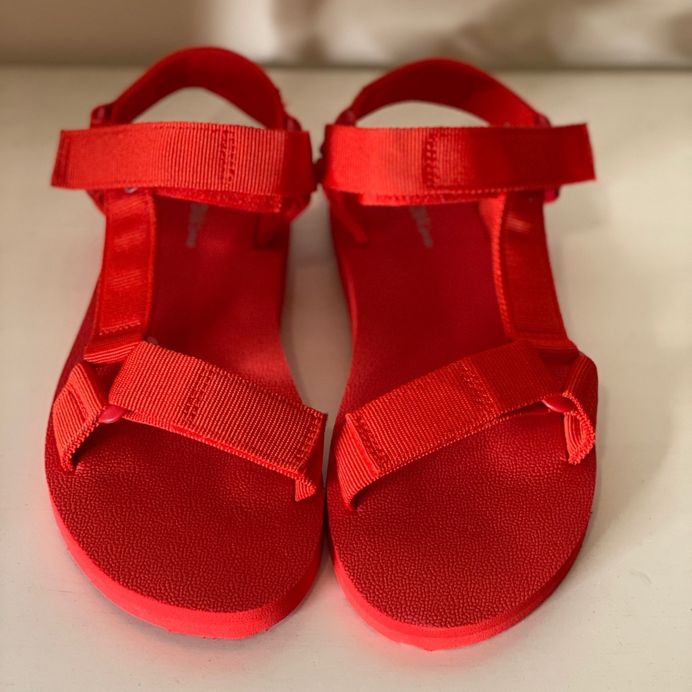 Red strap sandals